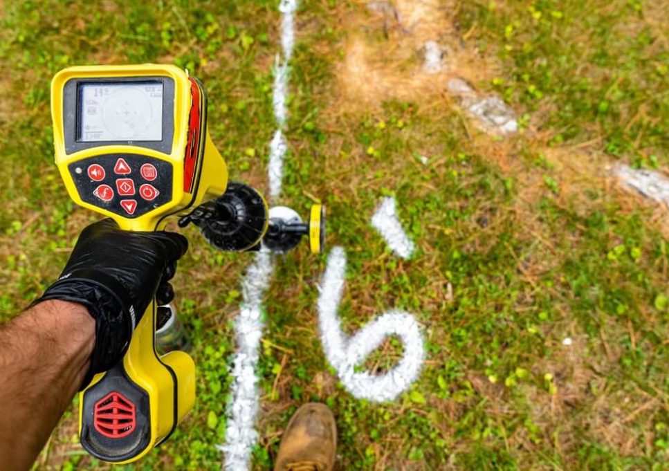 Tool used for underground utility locating